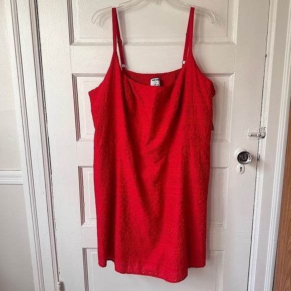 Old Navy Babydoll Mini Dress Embroidered Red Lace Eyelet Smocked Pockets Stretch - Picture 1 of 16